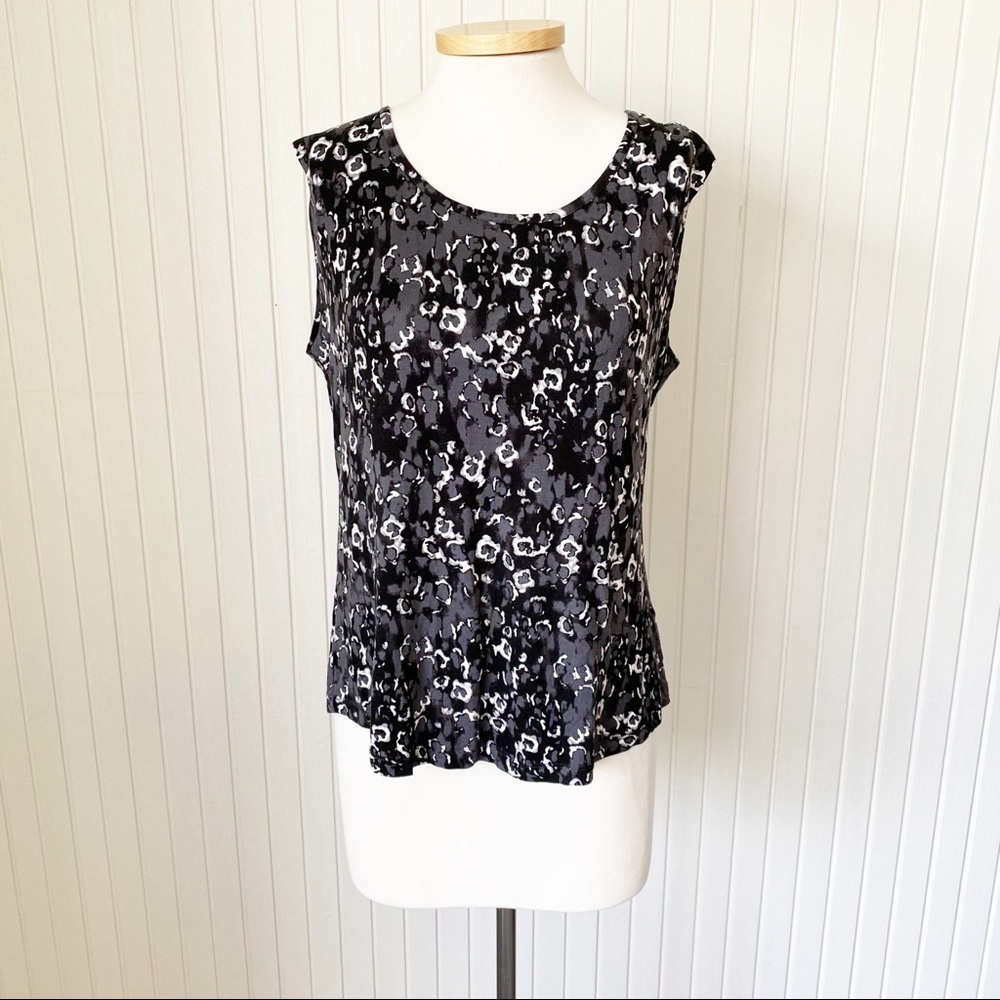 Lolë Tank Top Sleeveless Black White Grey Large